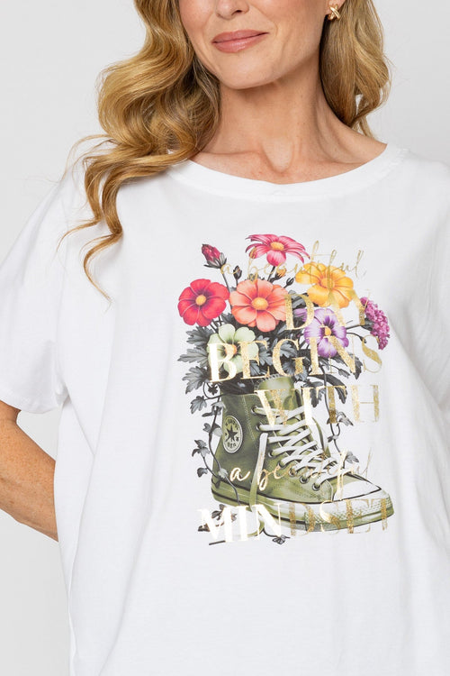 Carraig Donn Flowers Sneaker Print Dip Hem T-Shirt