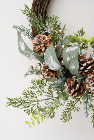 Carraig Donn Forest Wreath Small