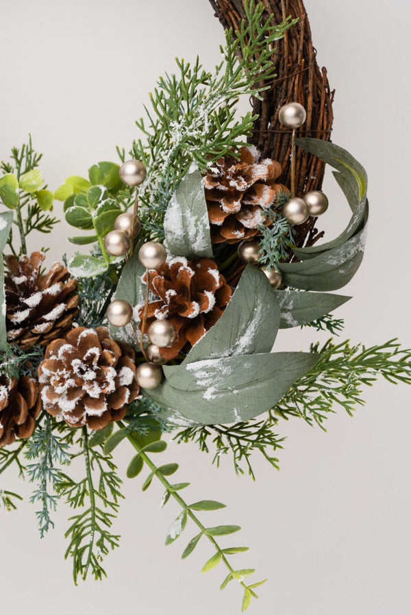 Carraig Donn Forest Wreath Small