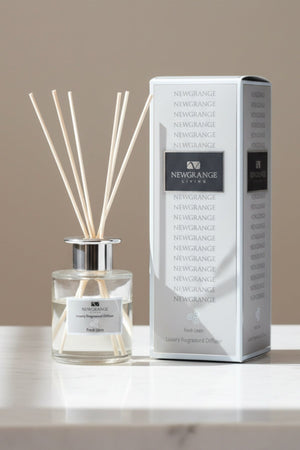 Carraig Donn Fresh Linen Luxury Reed Diffuser