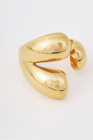 Carraig Donn Gold Chunky Sculpted Size 7 Ring