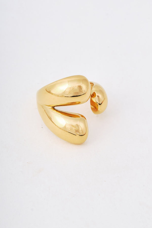 Carraig Donn Gold Chunky Sculpted Size 7 Ring