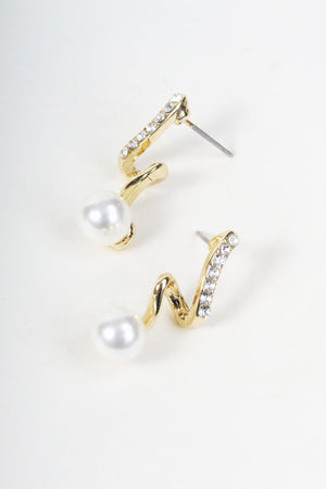 Carraig Donn Gold Clear Stone Wave Detail Faux Pearl Stud Earrings