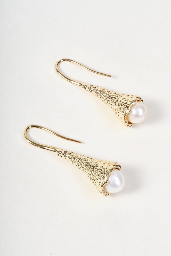 Carraig Donn Gold Cone Shaped Pearl Drop Earrings