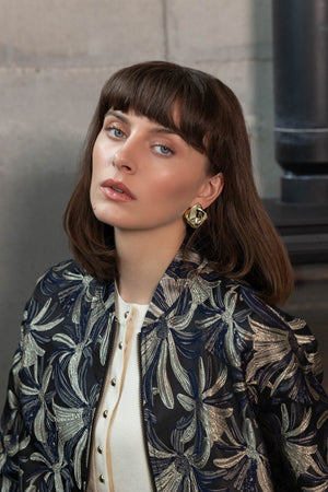 Carraig Donn Gold Large Square Wave Stud Earrings