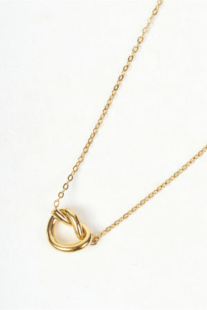 Carraig Donn Gold Twist Knot Pendant Necklace