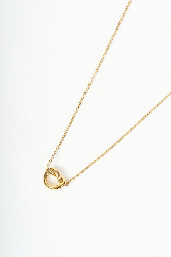 Carraig Donn Gold Twist Knot Pendant Necklace