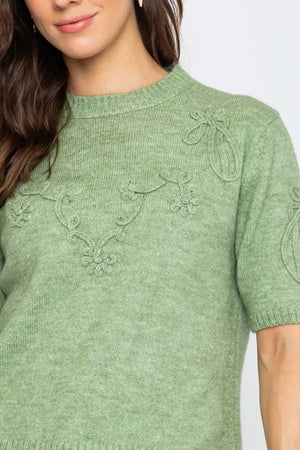 Carraig Donn Green Floral Stitch Short Sleeve Knit Top