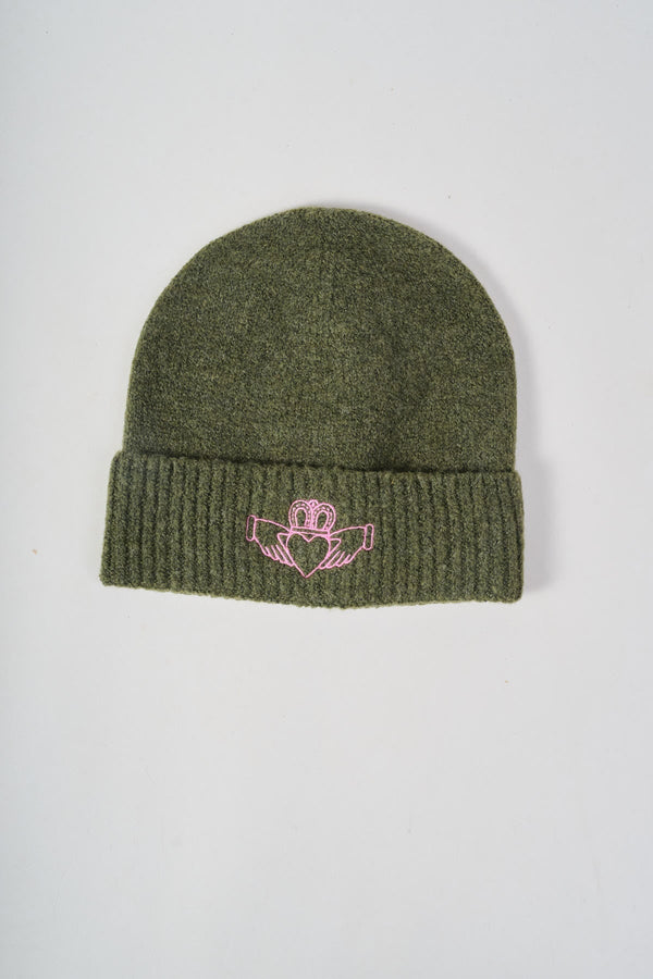 Carraig Donn Green Knit Pink Embroidered Claddagh Design Hat