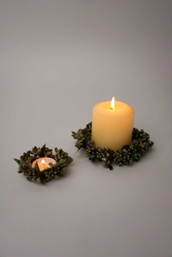 Carraig Donn Green Mini Berry Dinner Candle Ring