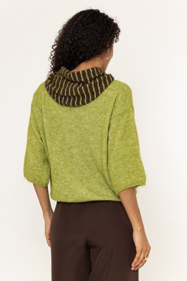 Carraig Donn Green Scarf Detail Short Sleeve Knit Jumper