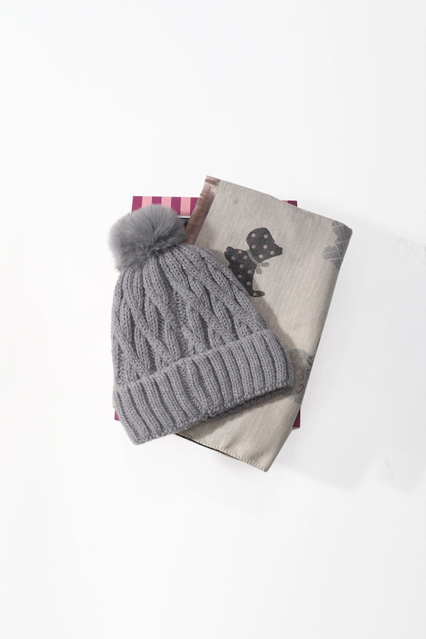 Carraig Donn Grey Cable Knit Hat & Dog Print Scarf Gift Set