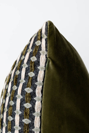 Carraig Donn Gwen Cushion 45Cm