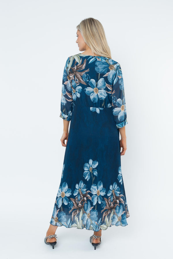Carraig Donn Hannah Navy Print A-Line 3/4 Sleeve Midi Dress