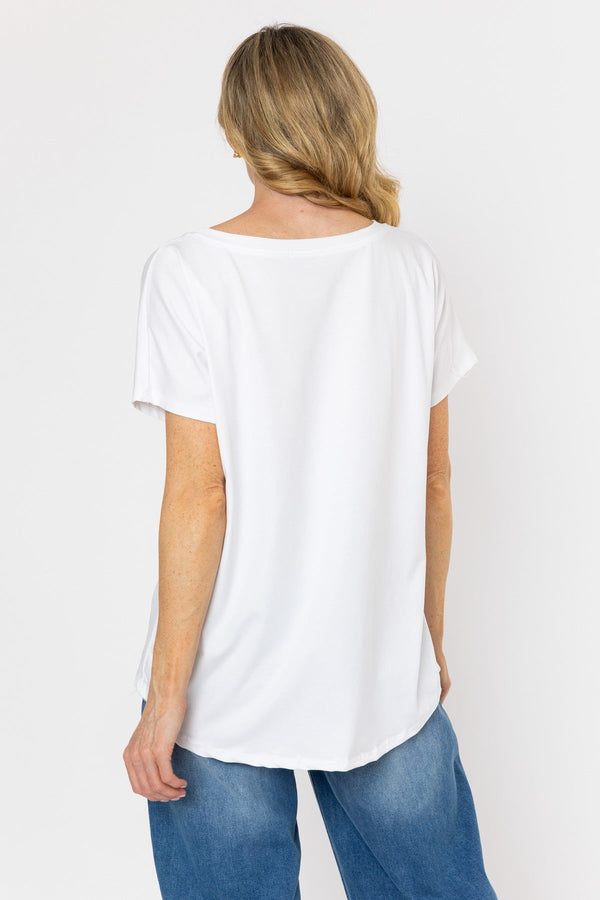 Carraig Donn Heart Print Dip Hem T-Shirt