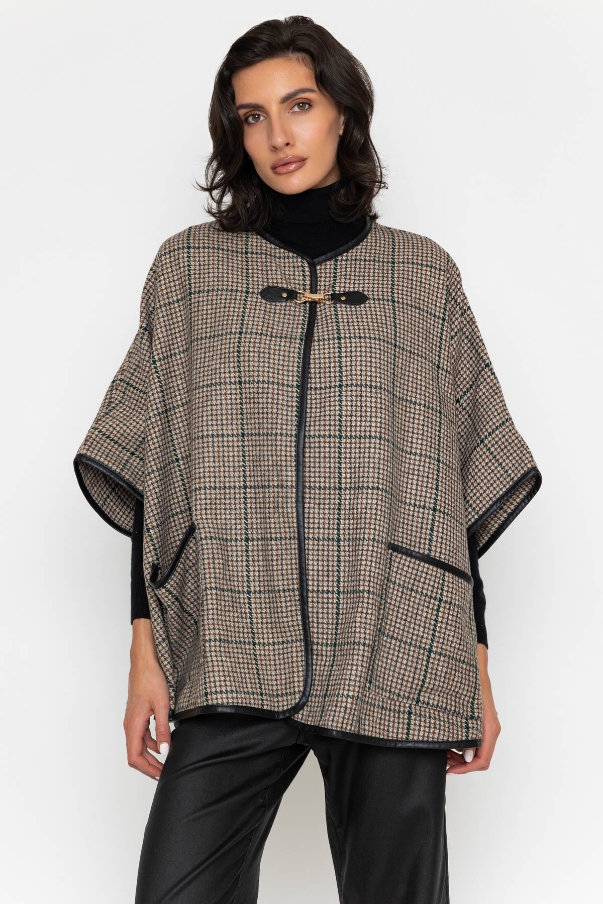 Heritage Check Cape With Pockets