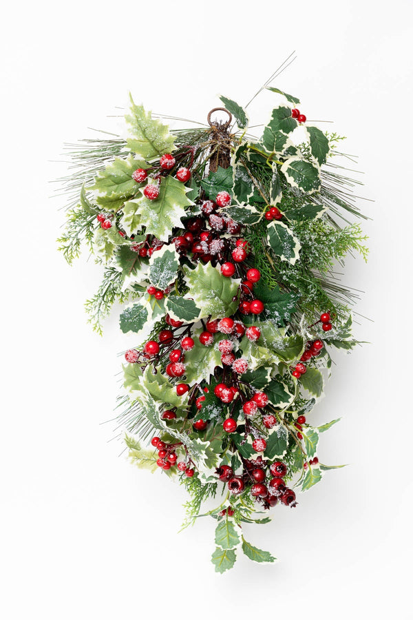 Carraig Donn Holly Swag