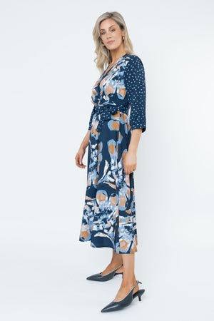 Carraig Donn Jacqueline Navy 3/4 Sleeve Midi Dress