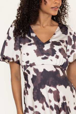 Carraig Donn Jade Animal Print A-Line Short Sleeve Midi Dress