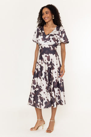 Carraig Donn Jade Animal Print A-Line Short Sleeve Midi Dress