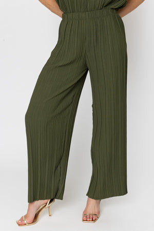 Carraig Donn Khaki Pleated Trousers