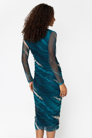 Carraig Donn Kimora Teal Print Bodycon Long Sleeve Midi Dress