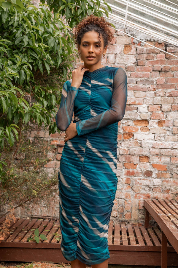 Carraig Donn Kimora Teal Print Bodycon Long Sleeve Midi Dress