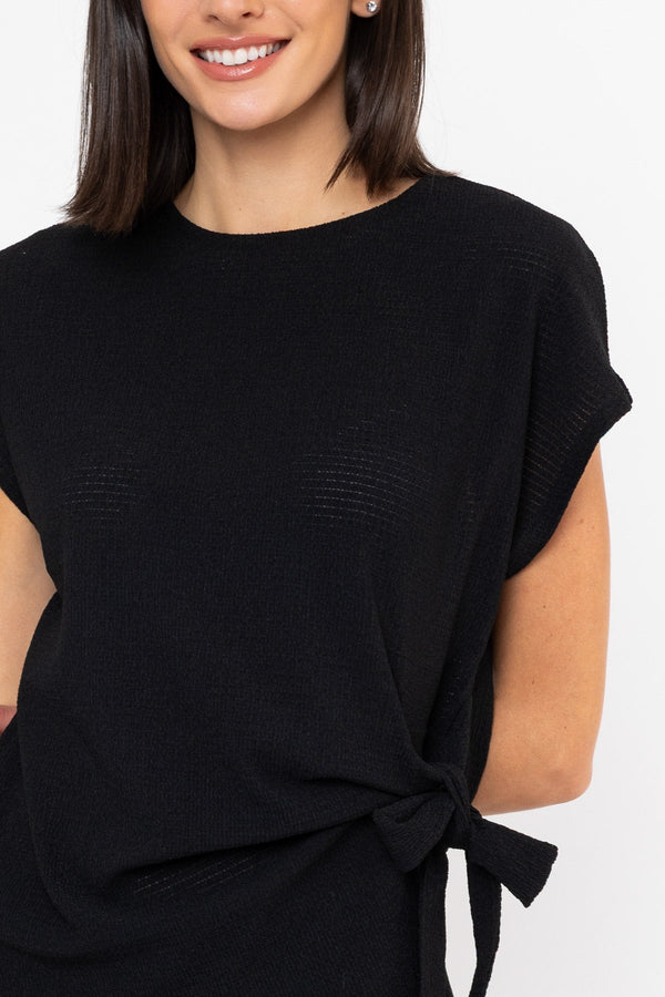 Carraig Donn Knot Detail Crinkle Top Black