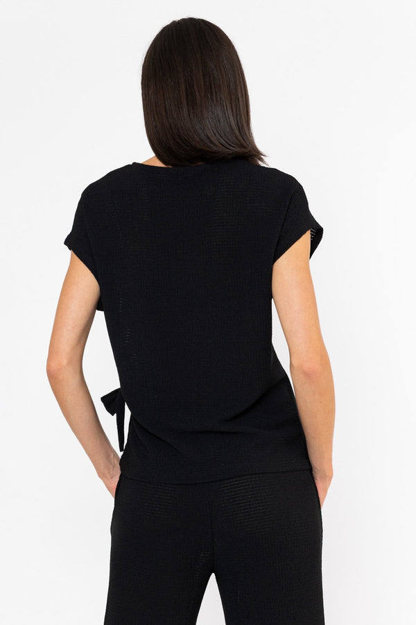 Carraig Donn Knot Detail Crinkle Top Black