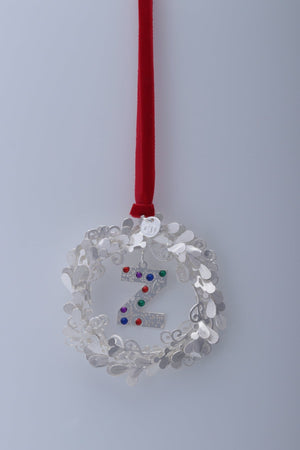 Carraig Donn Letter Z Metal Wreath With Red Ribbon Christmas Tree Decoration