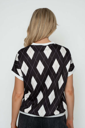 Carraig Donn Mono Argyle Print Short Sleeve Top