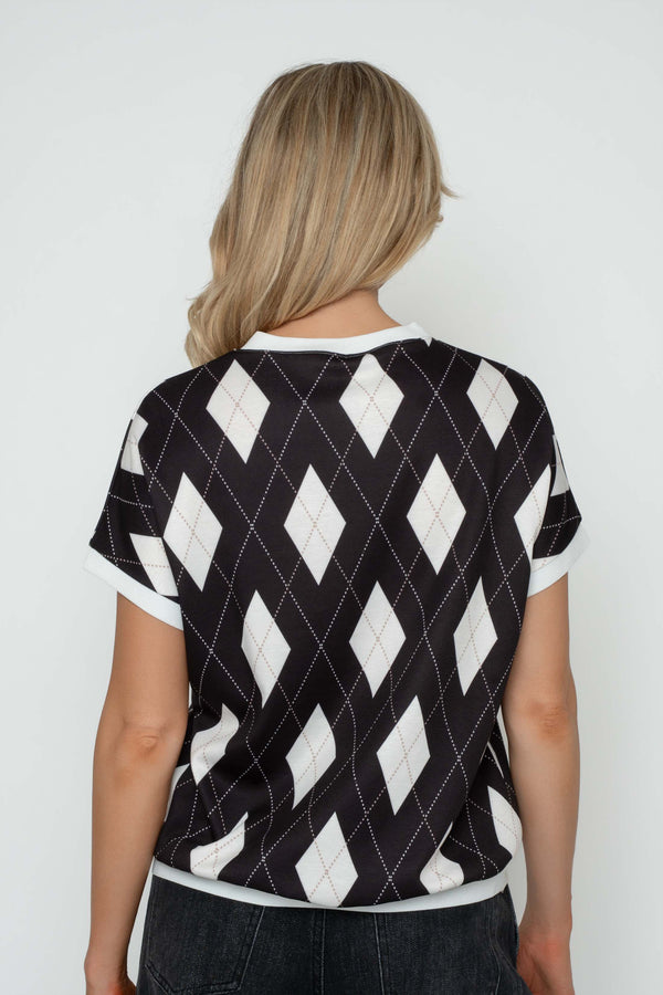 Carraig Donn Mono Argyle Print Short Sleeve Top