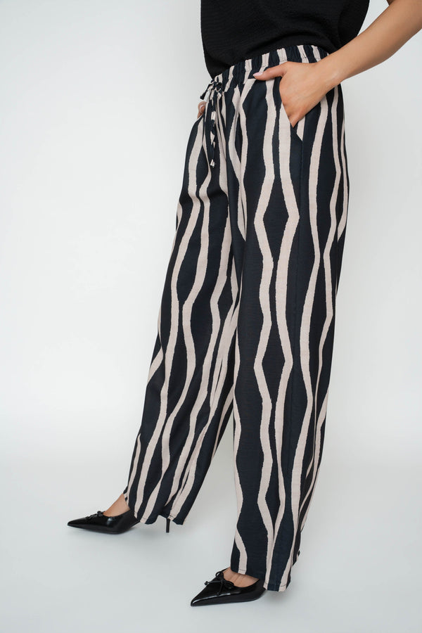 Carraig Donn Mono Print Wide Leg Trousers