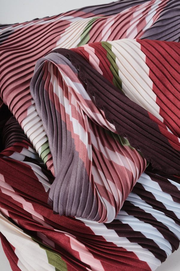 Carraig Donn Multicolour Striped Pleated Lightweight Scarf