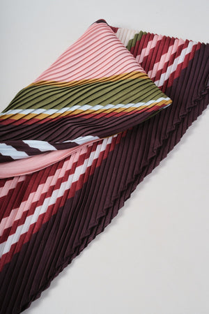 Carraig Donn Multicolour Striped Pleated Lightweight Scarf