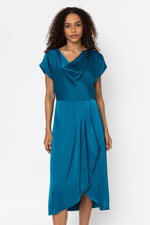 Carraig Donn Naomi Teal Satin A-Line Short Sleeve Midi Dress
