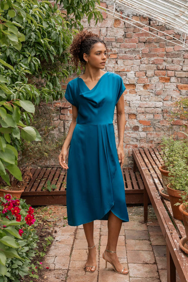 Carraig Donn Naomi Teal Satin A-Line Short Sleeve Midi Dress