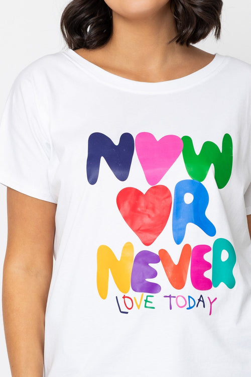 Carraig Donn Now or Never Print Dip Hem T-Shirt