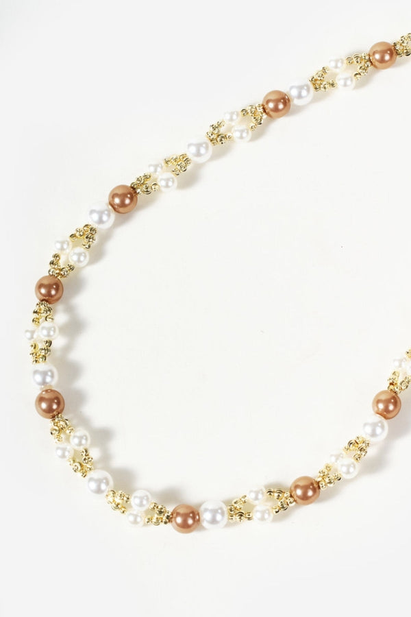Carraig Donn Pearl & Clear Gemstone Ring Detail Beaded Necklace