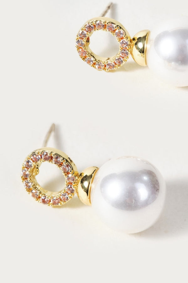 Carraig Donn Pearl & Clear Gemstone Ring Detail Stud Earrings
