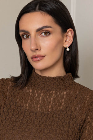 Carraig Donn Pearl & Clear Gemstone Ring Detail Stud Earrings