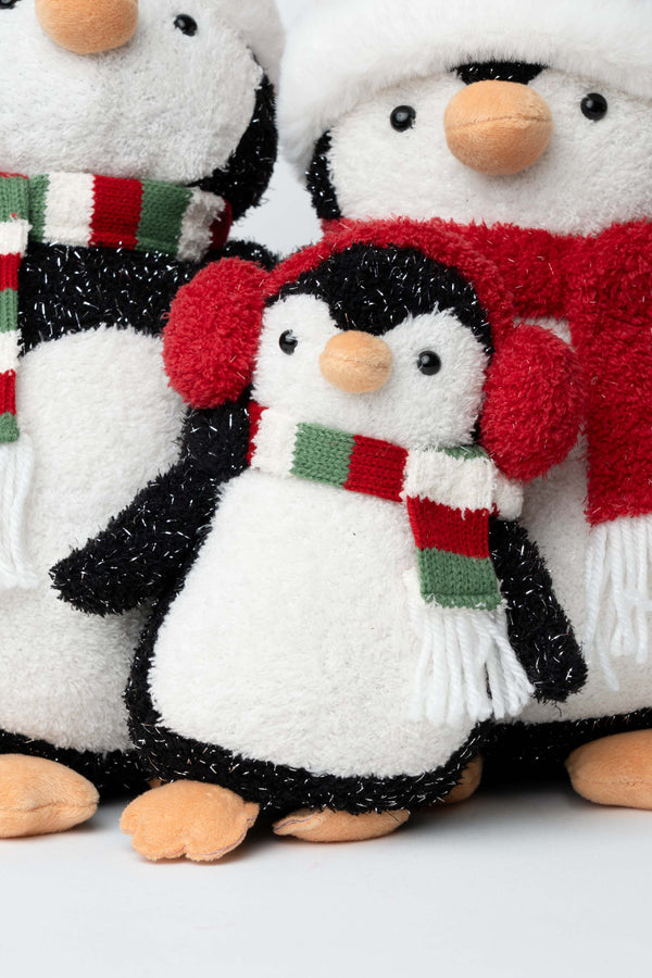 Carraig Donn Penguin Family Christmas Decoration