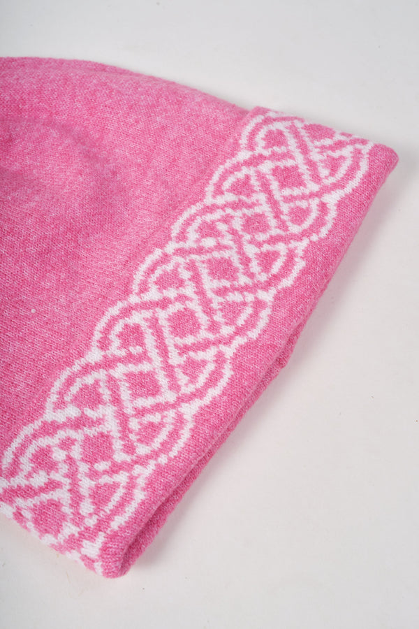 Carraig Donn Pink & Cream Knit Celtic Knot Design Hat