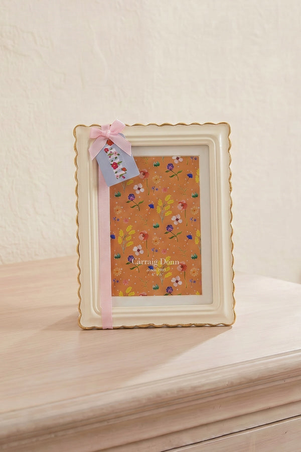 Carraig Donn Pink Ribbon 4x6 Photo Frame with Gold Detailing