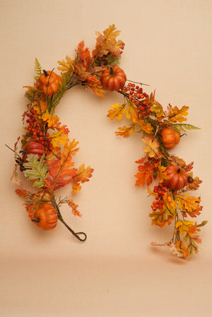 Carraig Donn Pumpkin Garland