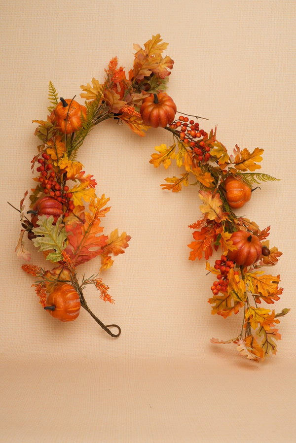 Carraig Donn Pumpkin Garland