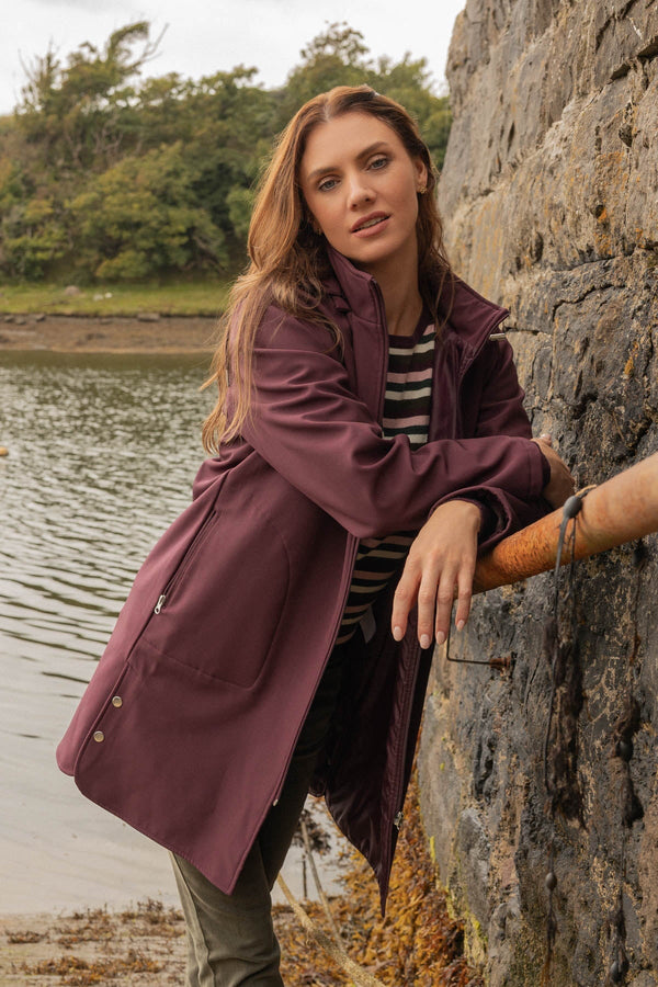 Carraig Donn Purple Soft Shell Regular Fit Water Resistant Hooded Long Sleeve Jacket