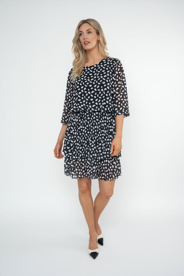 Carraig Donn Rara Black Animal Print Knee Length Dress