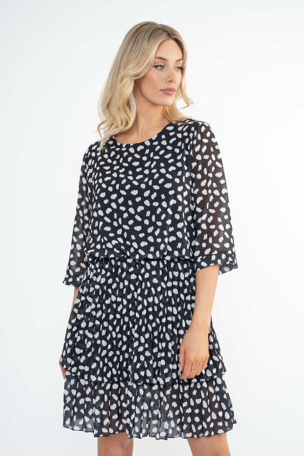 Carraig Donn Rara Black Animal Print Knee Length Dress