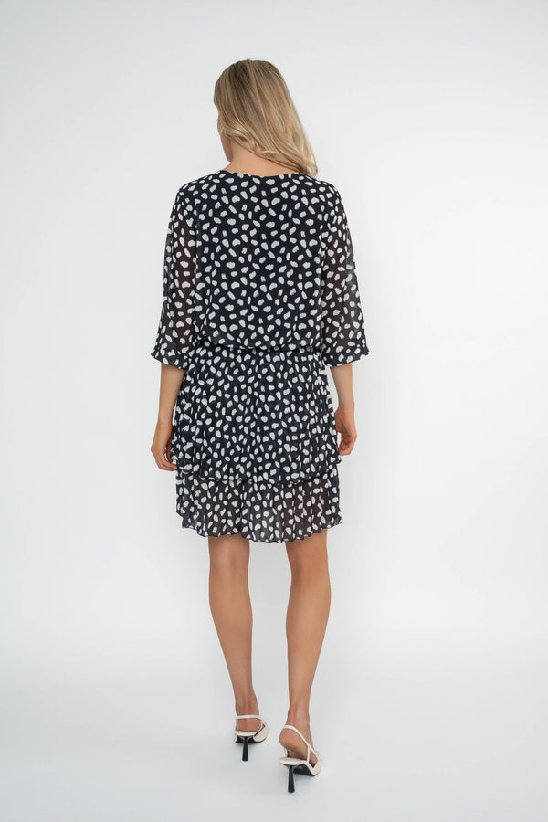 Carraig Donn Rara Black Animal Print Knee Length Dress
